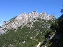 "Fridolin mal ganz anders... ;-) <br>
Dieser Buckel ist in Italien zu finden (Trentino, Brenta), heißt Cima Fridolin und ist 2221 m hoch. <br>
Eventuelle Ähnlichkeiten mit realen Fridos sind rein zufällig und nicht beabsichtigt..."

(Hinzugefgt: 02.10.2006, 15:35:23)