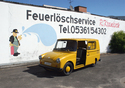 "Mein 147 (oder besser #149...).

Dieses Fahrzeug war niemals angemeldet und befindet sich im unveränderten Originalzustand.

Habe mich in Wolfsburg, Hessisch Oldendorf und Hannover über den vielen Zuspruch und Sickenkontrollen gefreut ;-)

Ich habe ja einige Autos - aber so detailliert wurden Radkästen, Schwellernähte etc. noch bei keinem durchfotografiert.

Hier vor der Stiftung AutoMuseum Volkswagen.

Viele Grüße aus Berlin von einer Trailerqueen.

SAM"

(Hinzugefgt: 03.05.2007, 15:42:35)